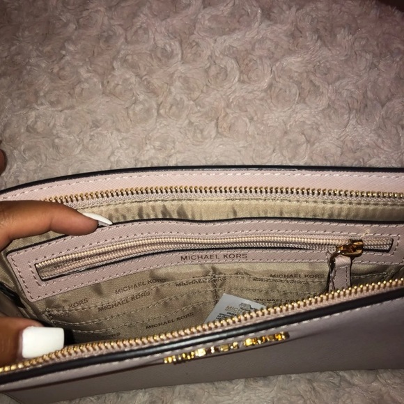 Michael Kors crossbody bag - Picture 4 of 10